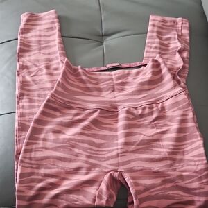 Bombshell Sportswear Dusty Rose Leggings High Waist Seamless Design